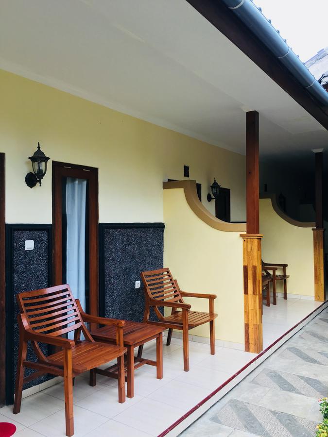 Yudhist Guest House Nusa Lembongan Exterior foto